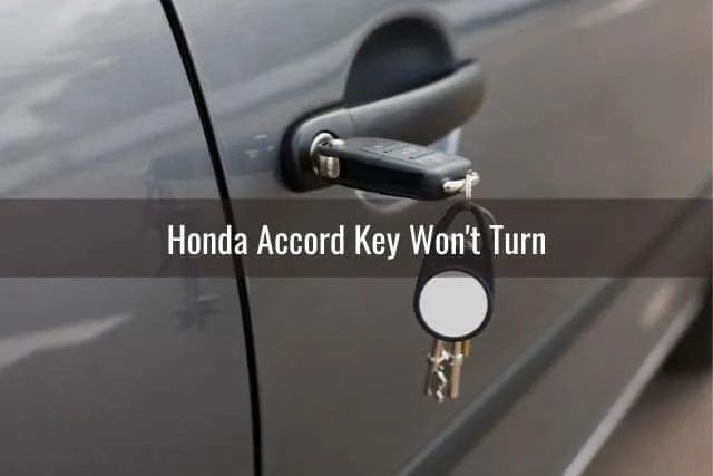 Car key inside outside door handle