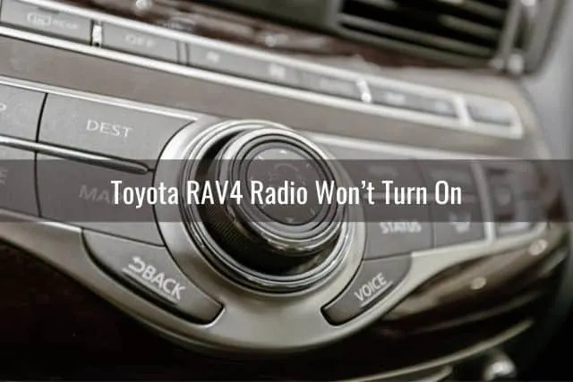 Car radio touchscreen volume knob