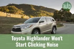Toyota Highlander with mountains in the background
